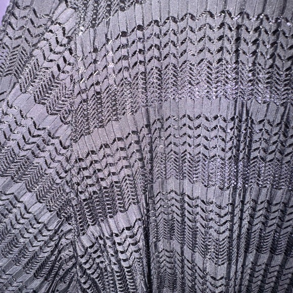 Jordan Taylor Black Mesh Chevron V-neck Swim Beach Coverup Bell sleeves - Picture 7 of 13